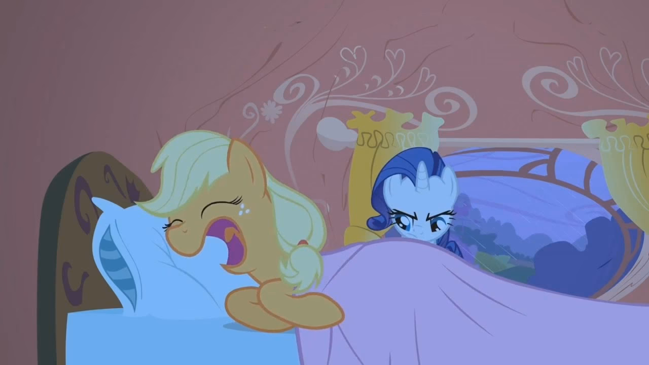 How do Applejack and rarity work together?