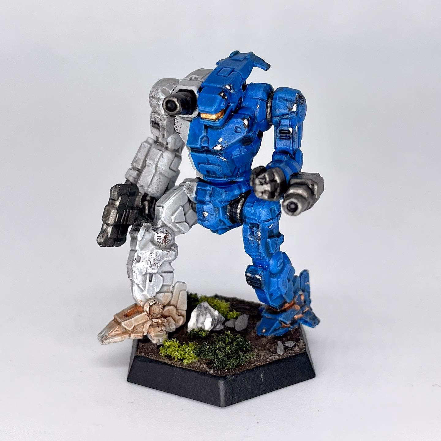 Is the axman a good mech?