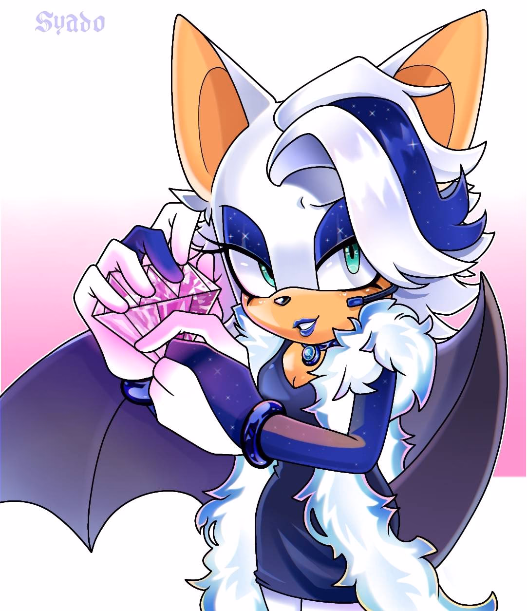 What does a Rouge Bat look like?