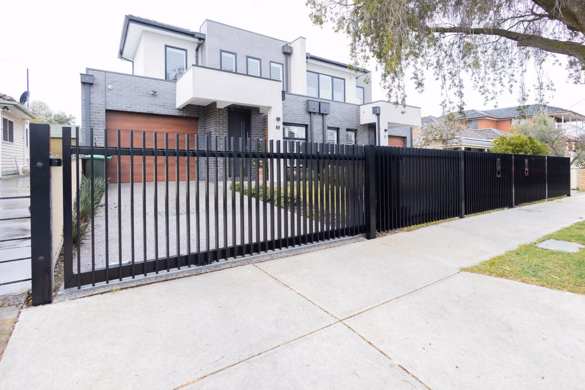 What is a blade fence?