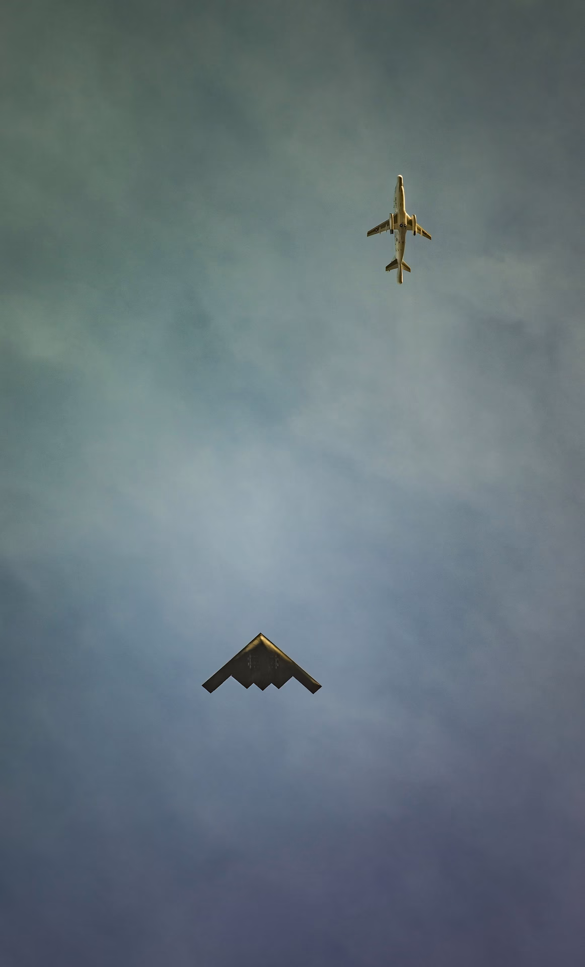 Where can I find WW2 bombers wallpapers?
