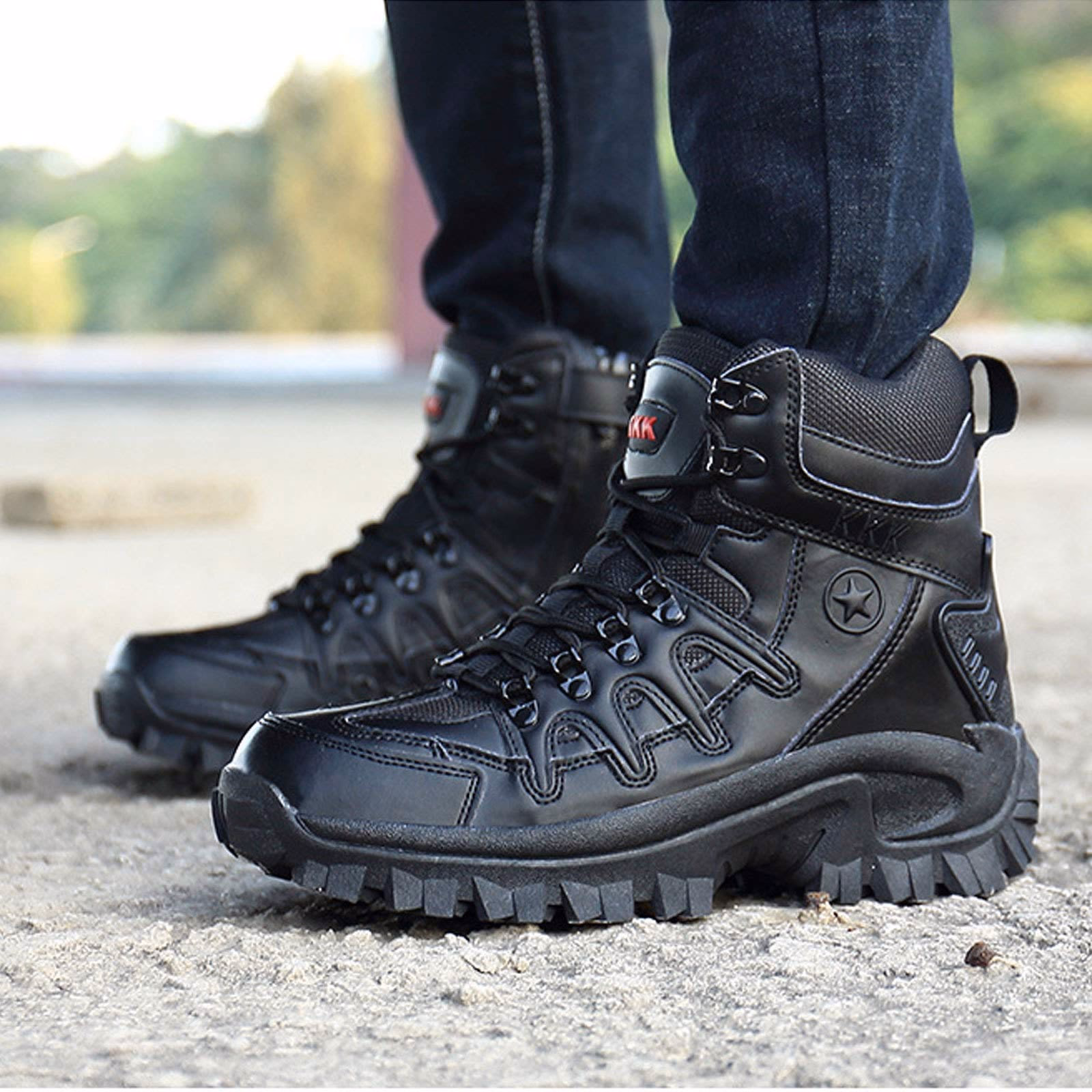 ¿Cuáles son los requisitos para una bota militar?