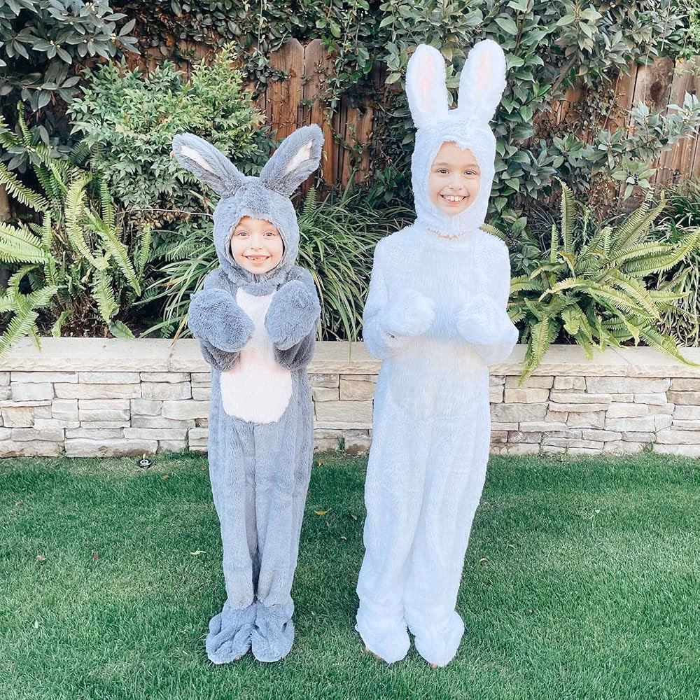 Are there sexy bunny costumes for adults?