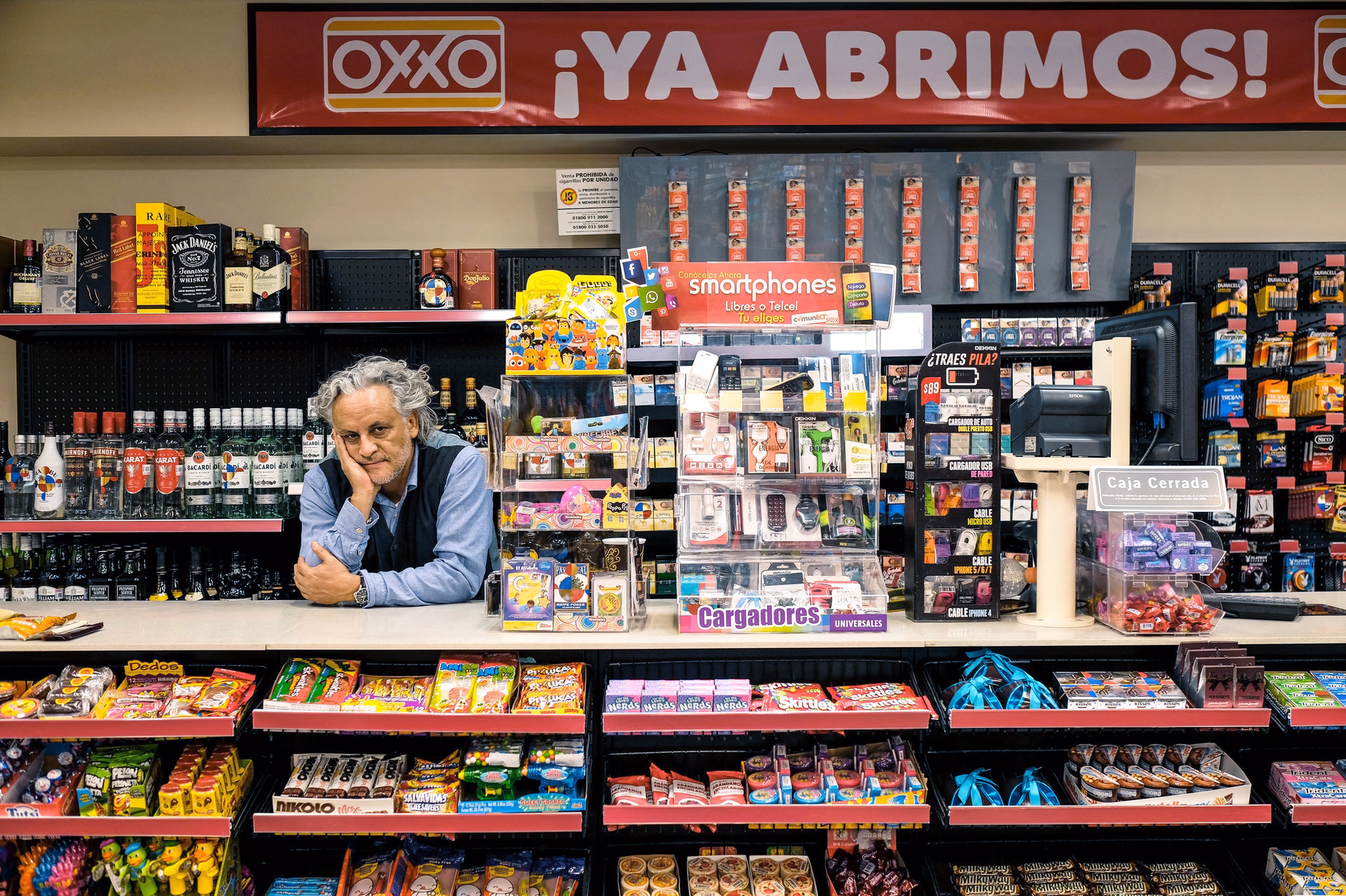 ¿Qué pasó con el cajero que se encontraba en el Oxxo?