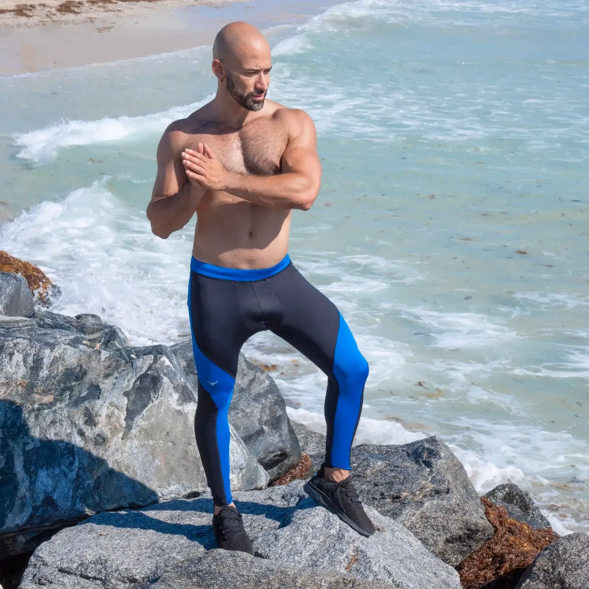 Should guys wear leggings without shorts?