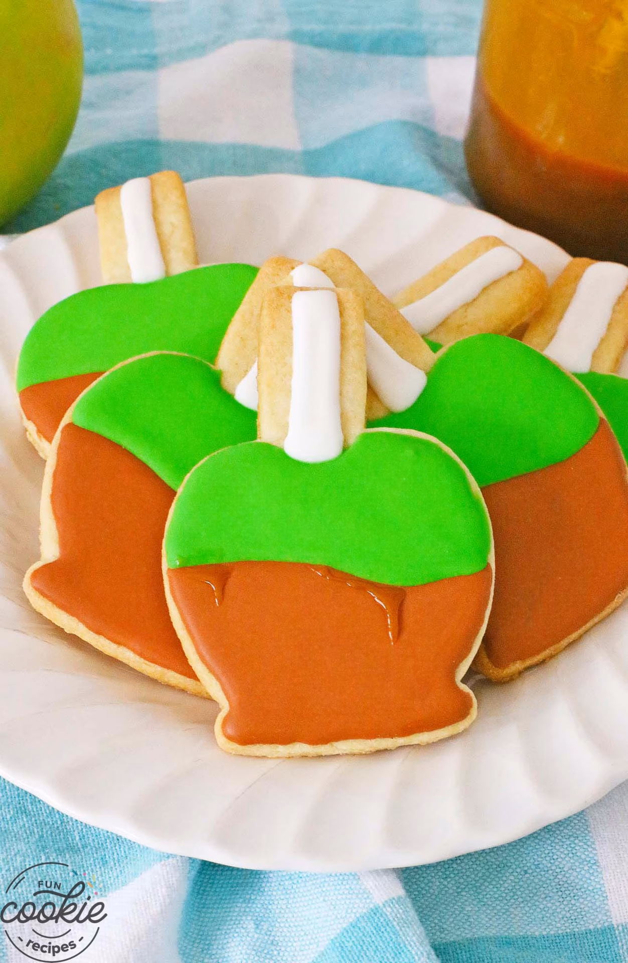 Who is Candy Apple cookie in Cookie Run Kingdom?