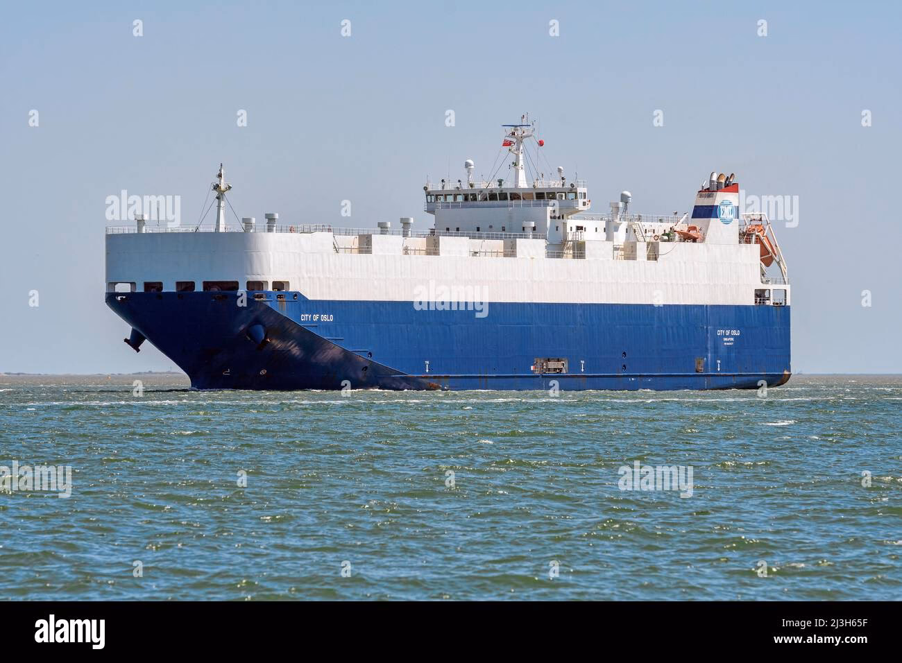 Who is Evergreen Marine - EMC shipping?