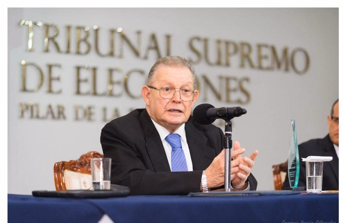 ¿Quién es la presidenta de la fundación del Gonzalo Castillo?