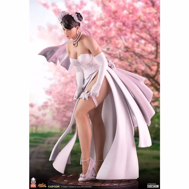 How big is Chun-Li's wedding dress?