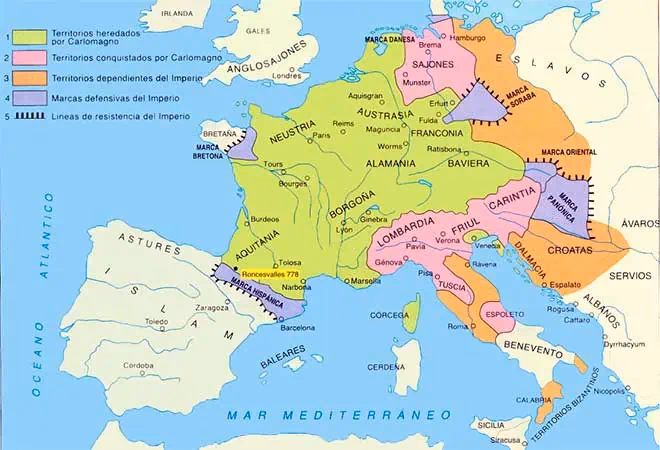 ¿Qué fue el Imperio de Carlomagno resumen?