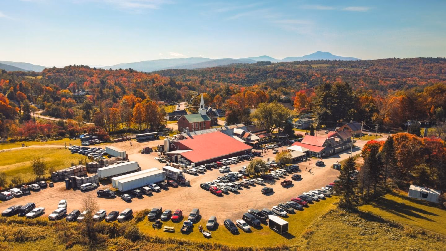 Where is cold hollow cider mill?