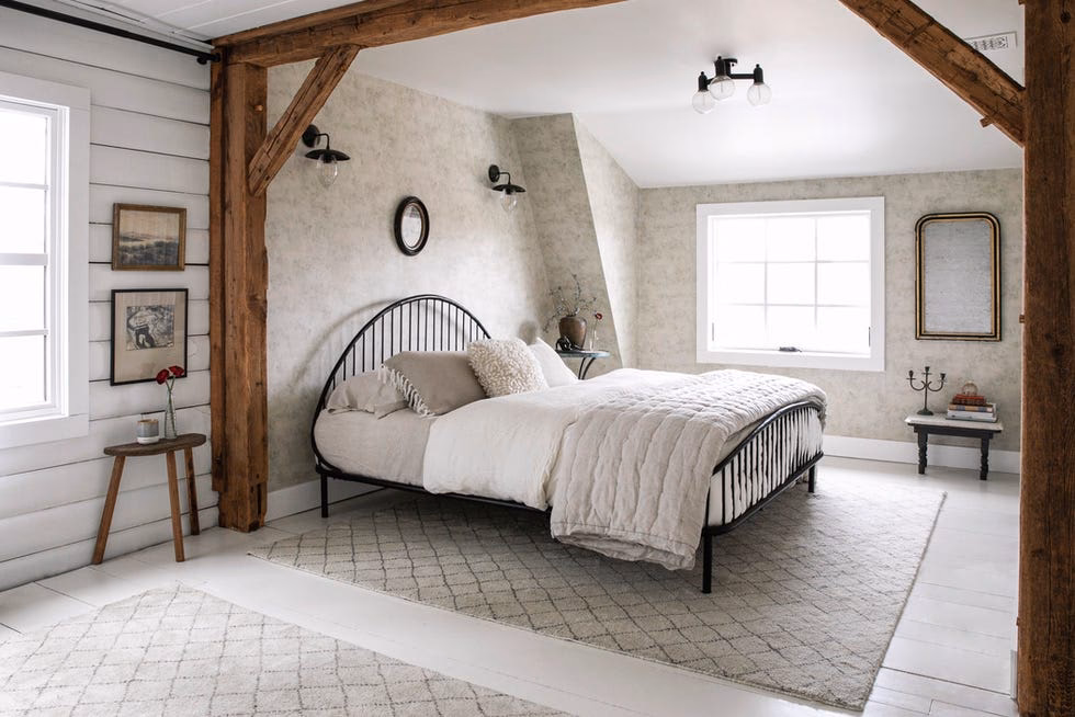 What is cozy room decorator by Lucky roll studio?