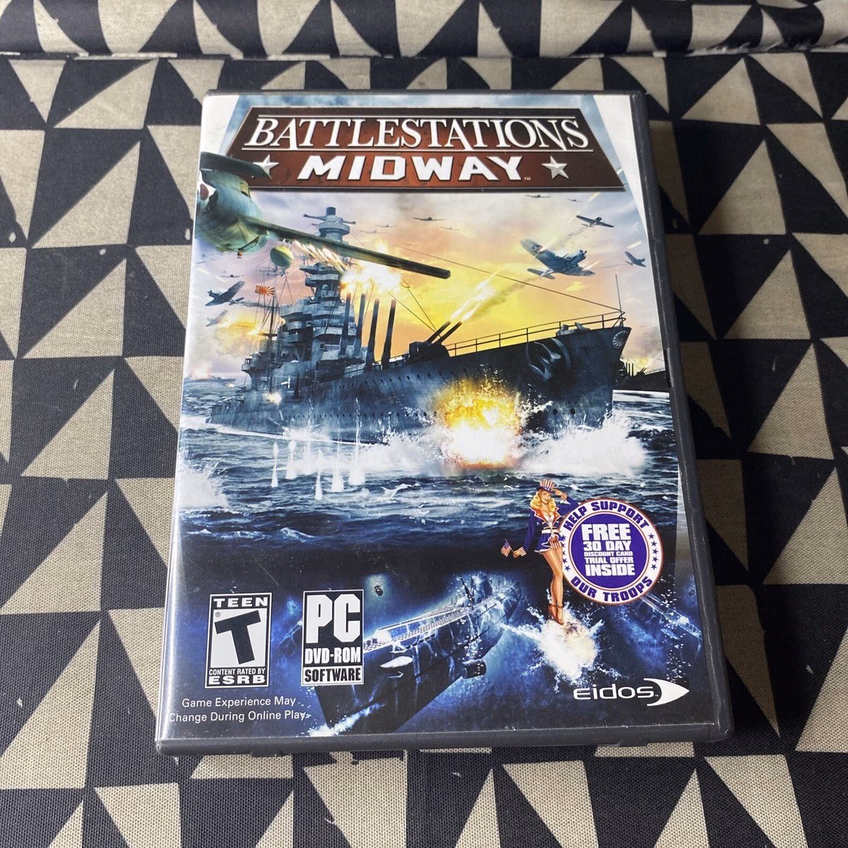 How do I unpack a gameplay-facilitating trainer for Battlestations Midway?
