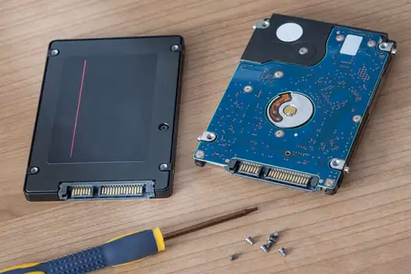¿Cómo habilitar un disco duro en la BIOS?
