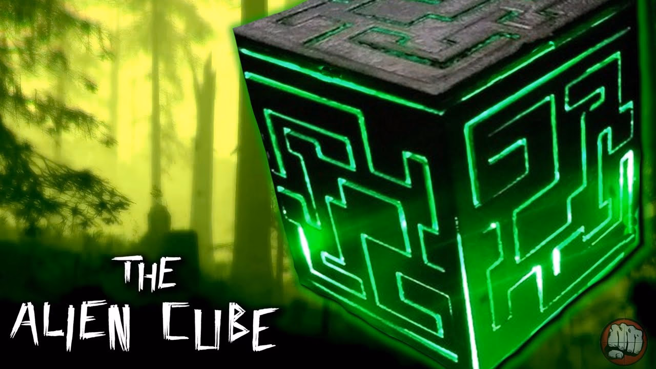 How many items are included in the alien cube?