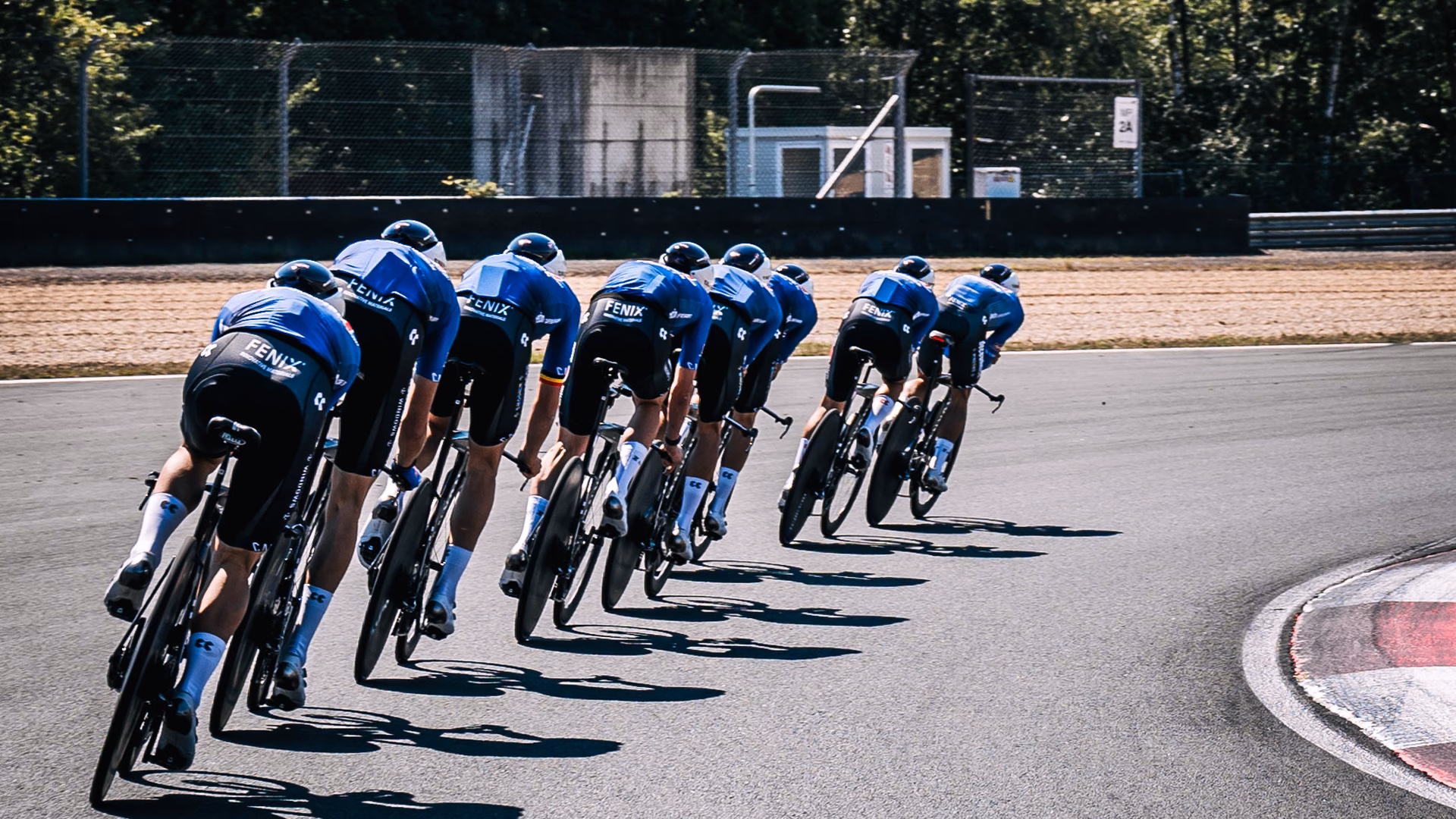 How do team time trials work?