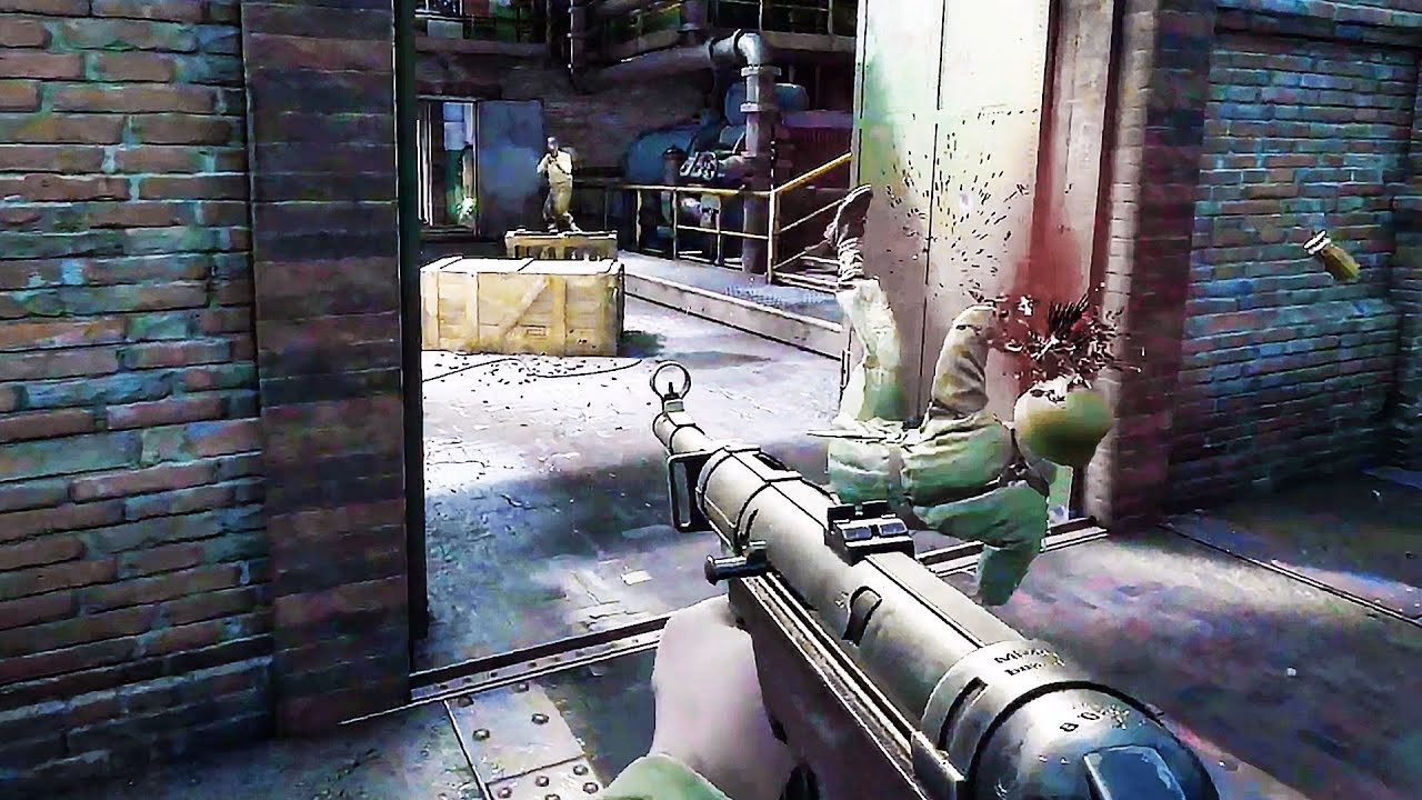 How many people can play days of war?