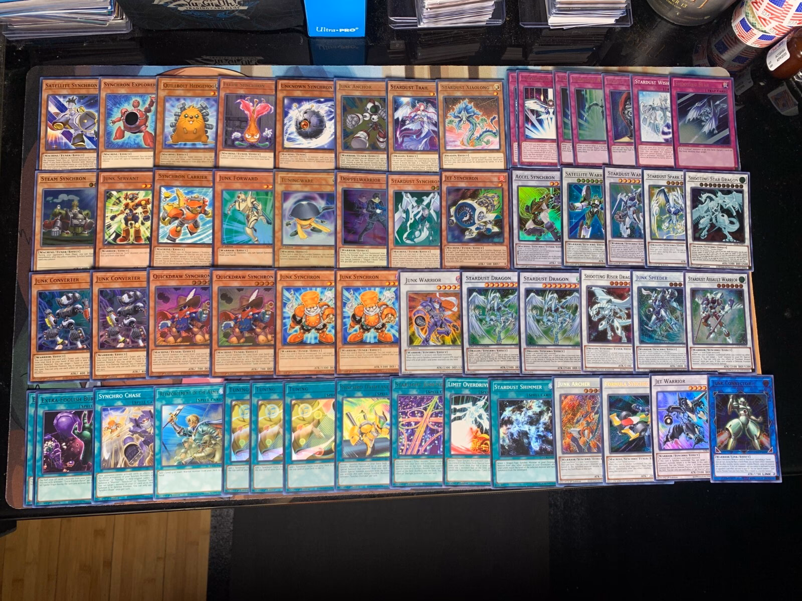 Does Yusei Fudo have a character deck?