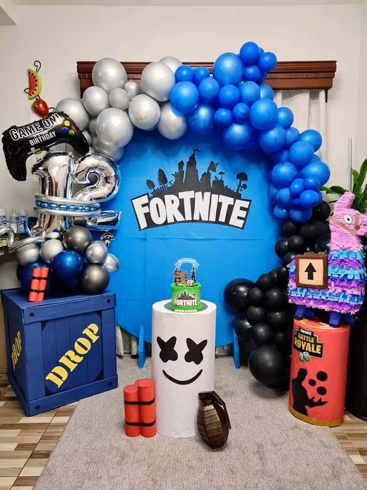 ¿Cómo decorar tu habitación con fotos de Fortnite?