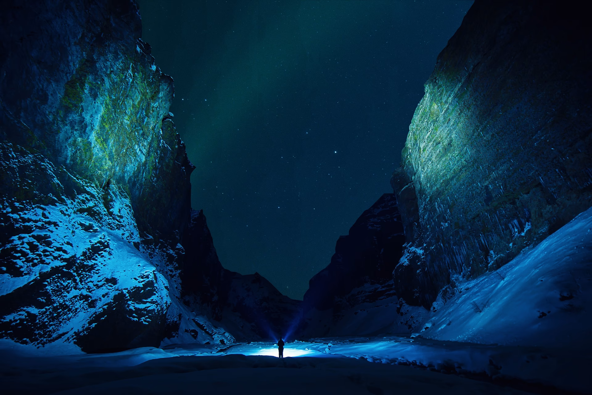 How to create a desktop background video?