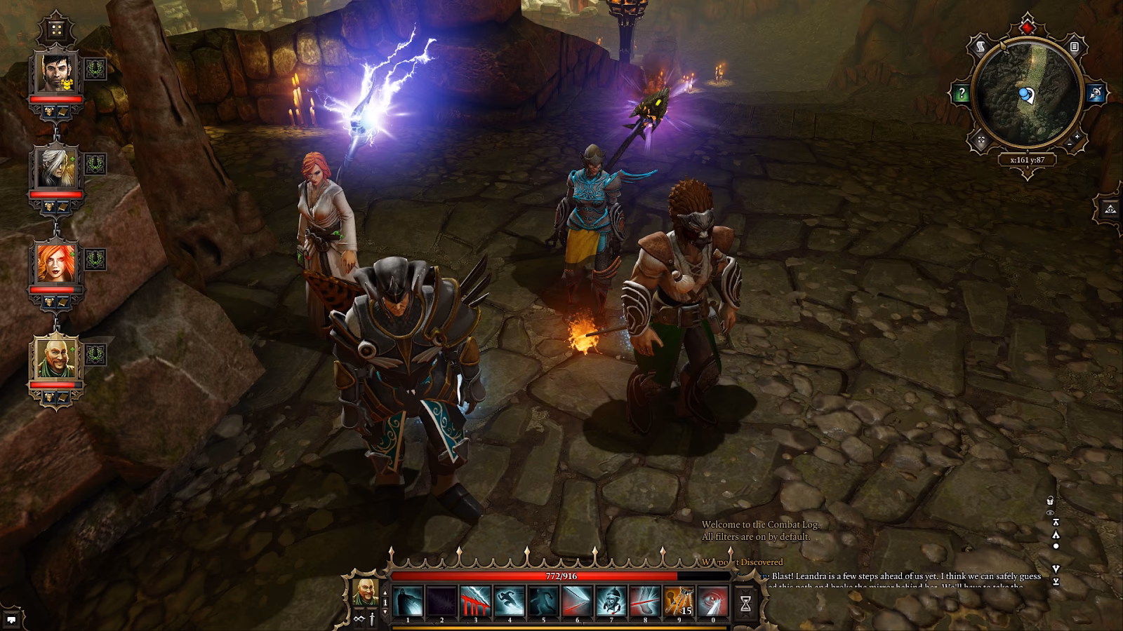 Does Divinity Original Sin have a turn-based combat system?