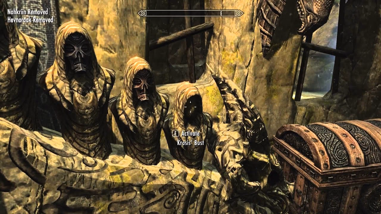 What happens if you drop a wooden mask in labyrinthian?