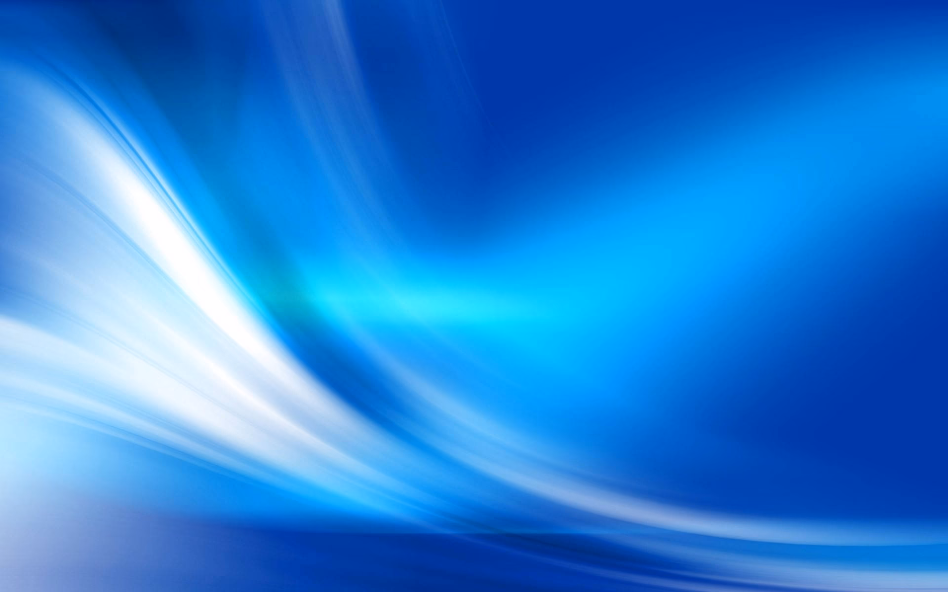 ¿Qué se debe evitar al decorar con fondos azules?