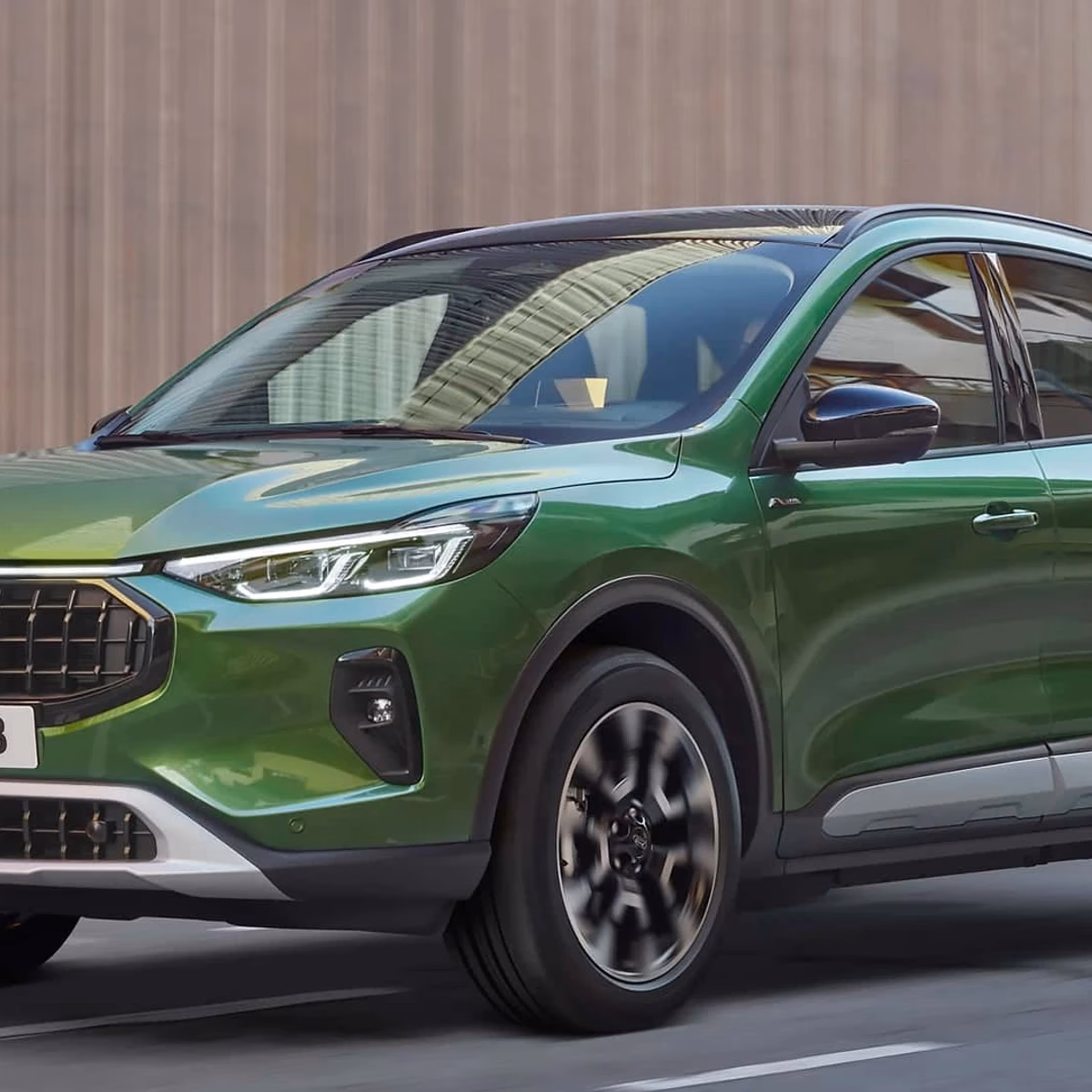 Is the Ford Kuga a tall SUV?
