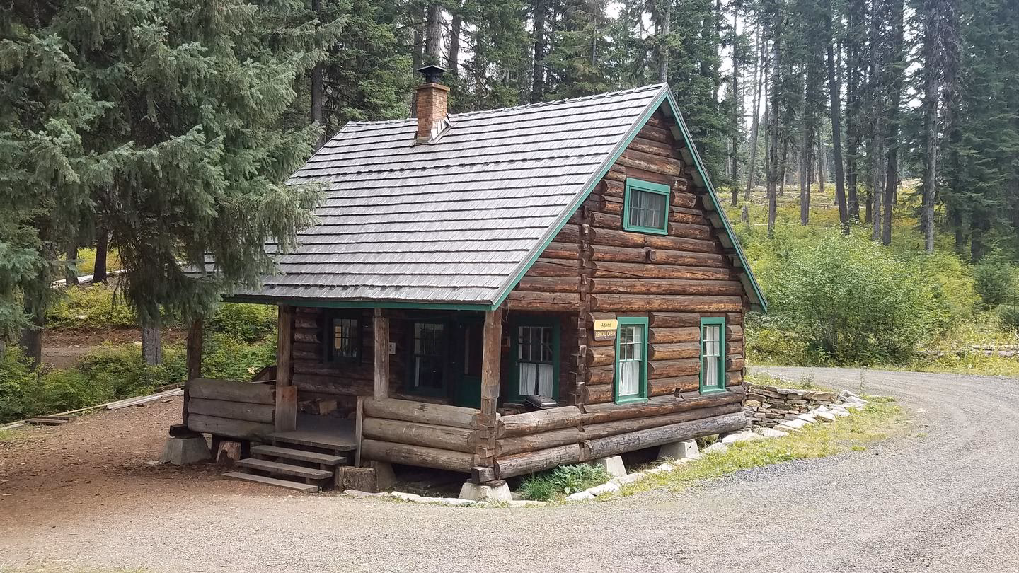 What is the Painted Desert Ranger cabin?
