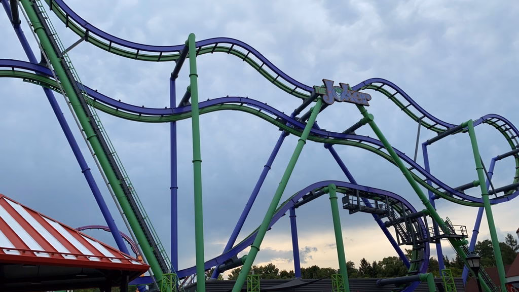 What is a Free Fly Coaster?