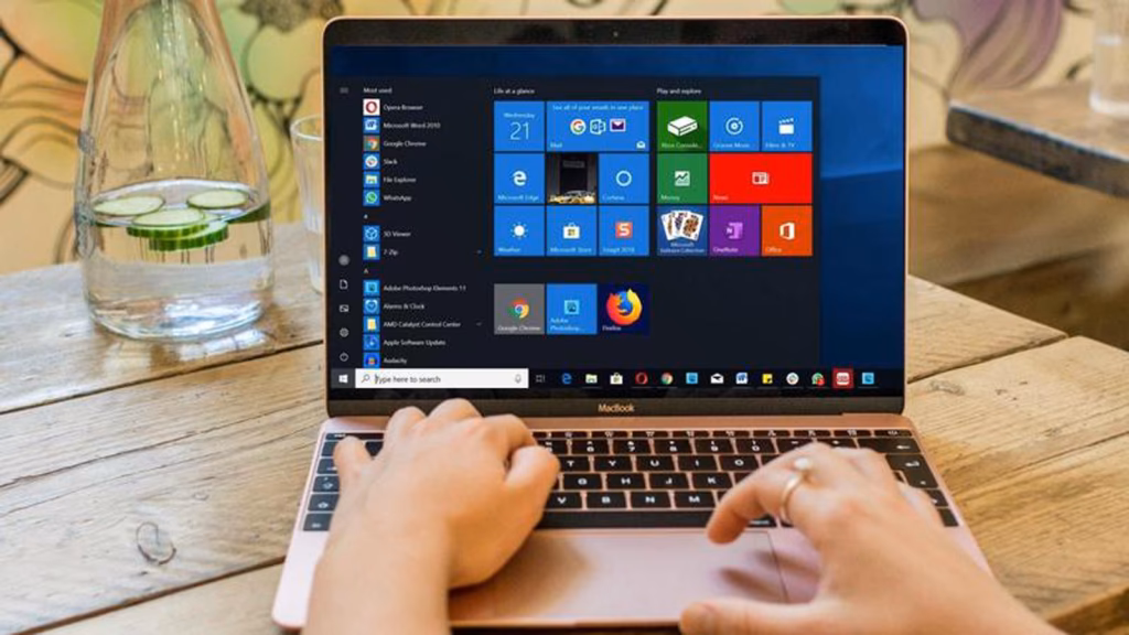 How to use Windows on Mac for free?