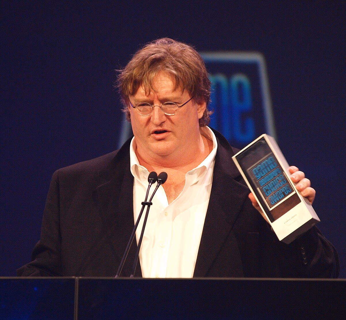 Did Gabe Newell give a Steam Deck to someone?