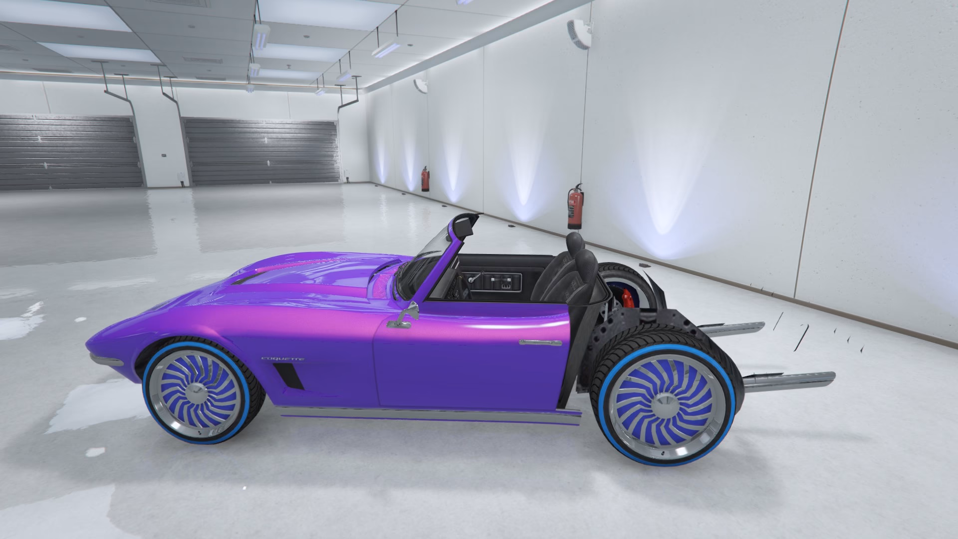 How many cars are there in GTA Online?