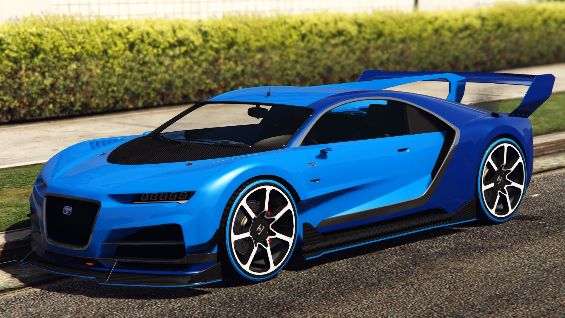 Does Bugatti La Voiture Noire have interior?