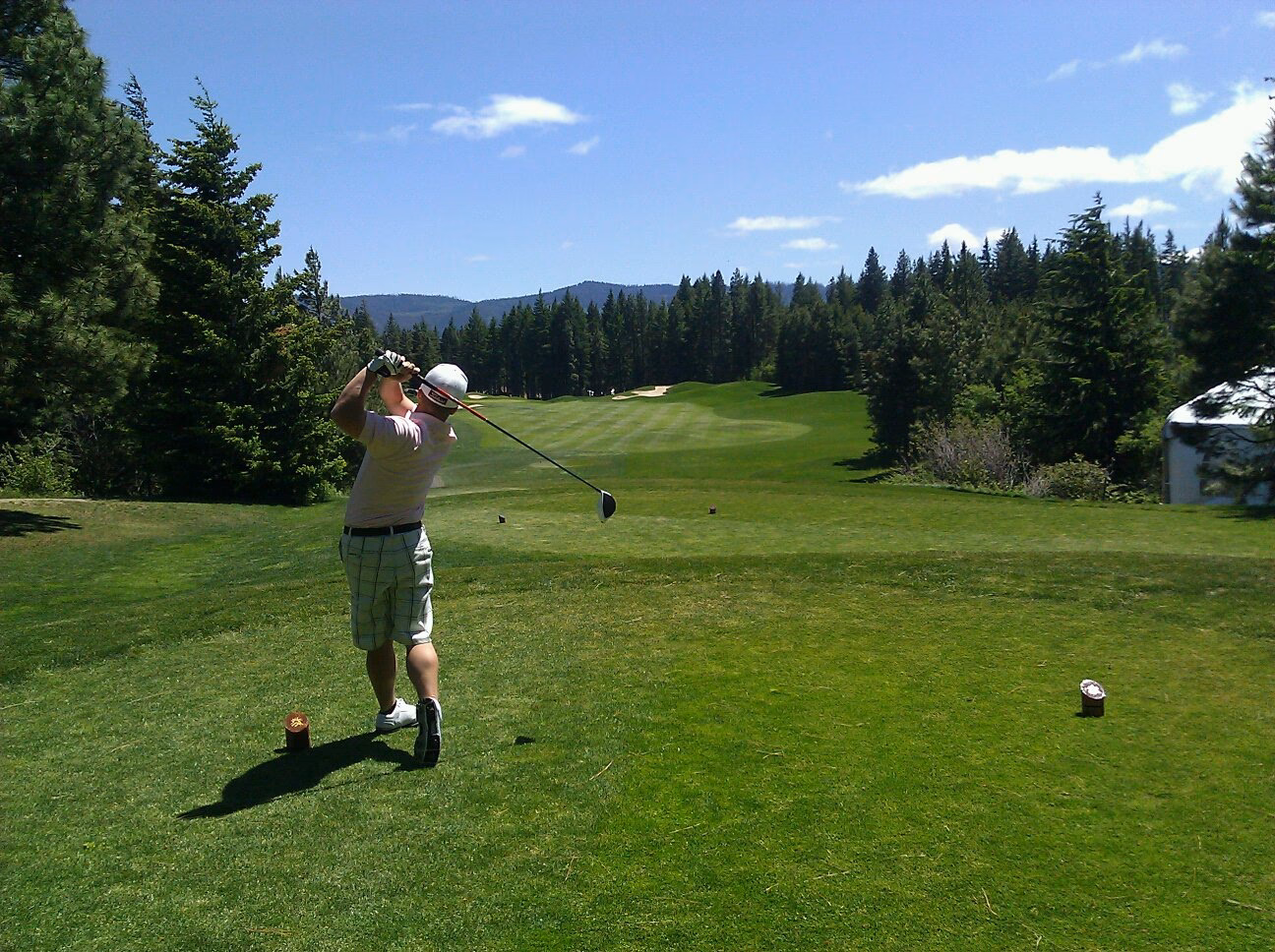 What are the different types of golf games?
