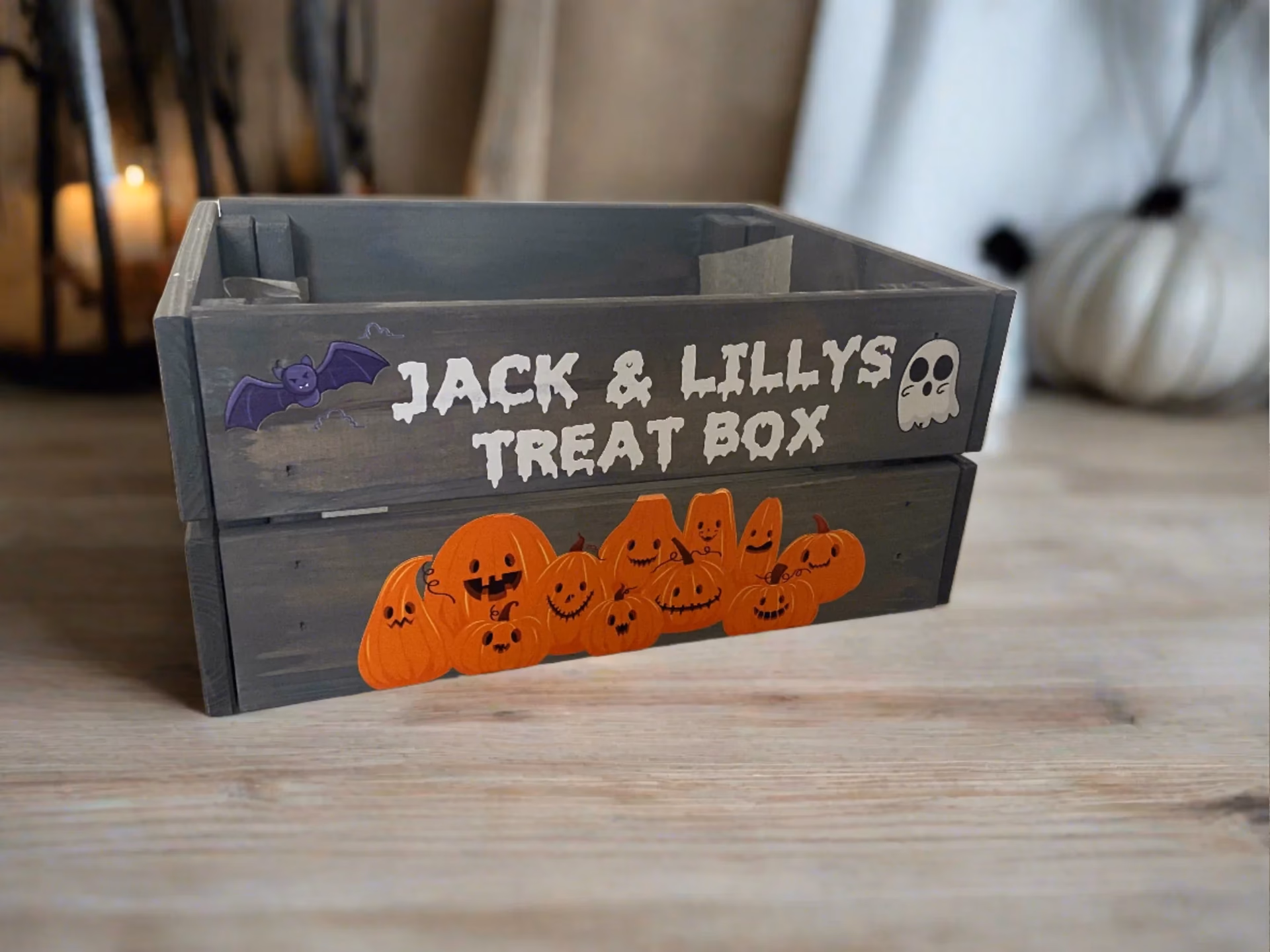 Is Halloween skincrate still available?