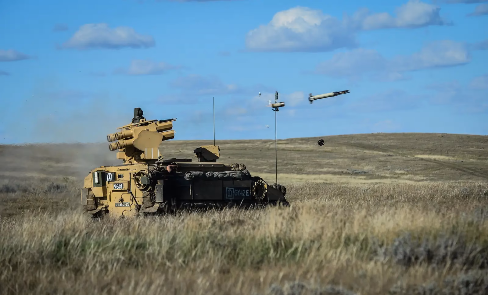 How do HVM missiles work?