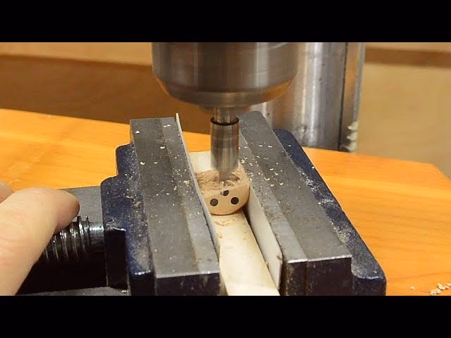 How do you load a dice?