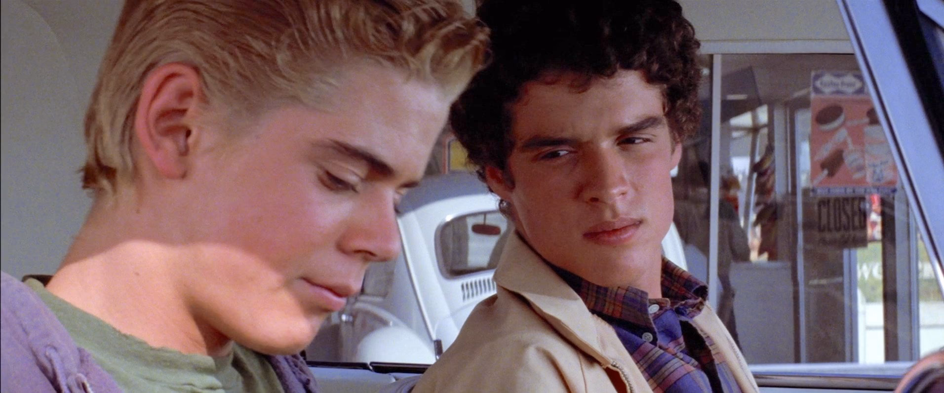 How old are the characters in the Outsiders?