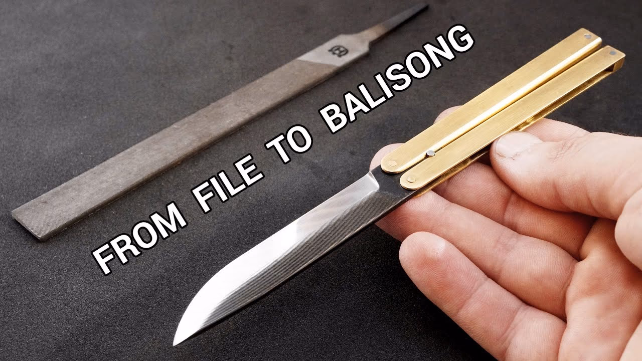 How do you open a balisong?