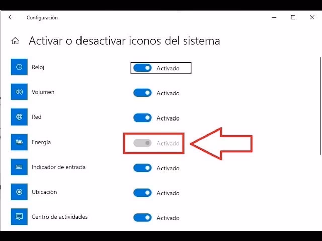 ¿Por qué aparecen iconos en el escritorio de programas que no puedo instalar?