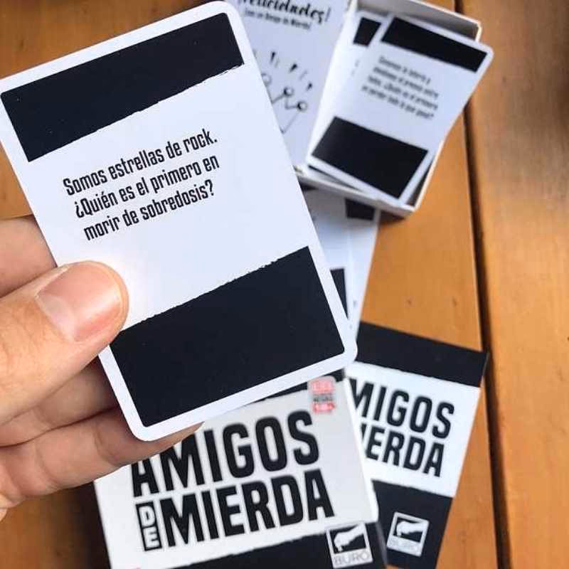 ¿Cómo jugar Mundijuegos con amigos?
