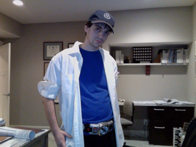 How is Junpei portrayed?