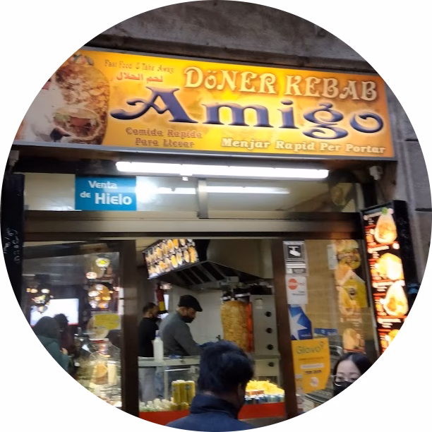¿Cuál es la nota más adecuada de amigo doner kebab?