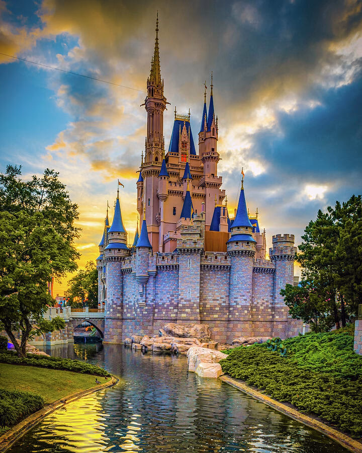 Is kingdoms & castles free?