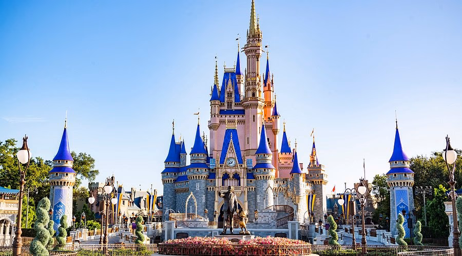 Is kingdoms & castles free?
