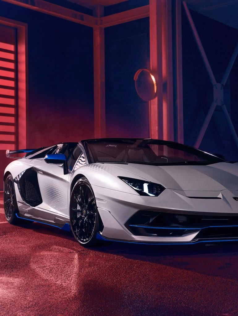 How many Lamborghini Aventador SVJ 4K wallpapers are there?