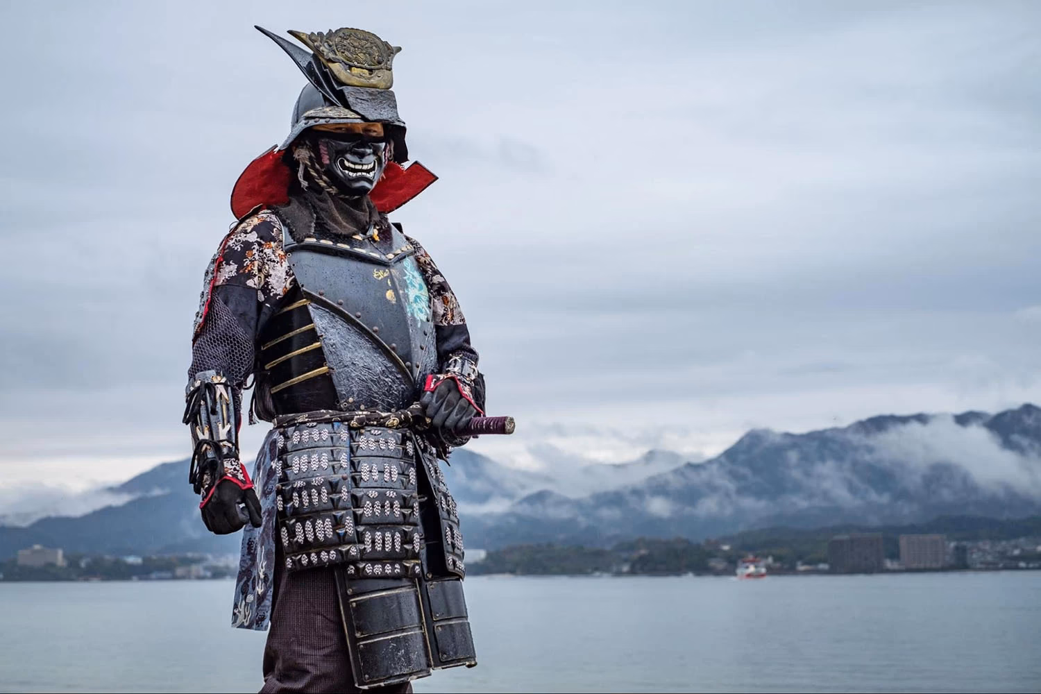 Who is RONIN?