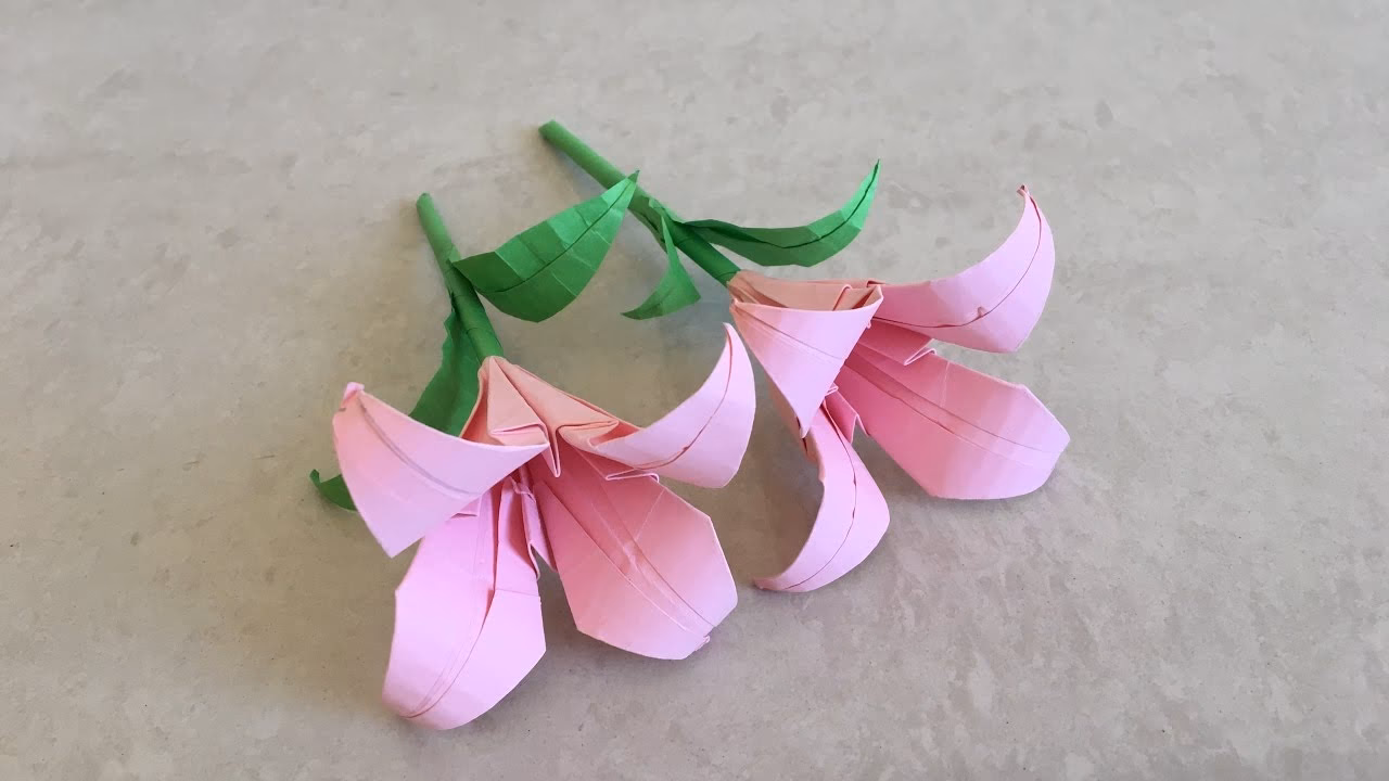 Which lily flower is best for paper folding?