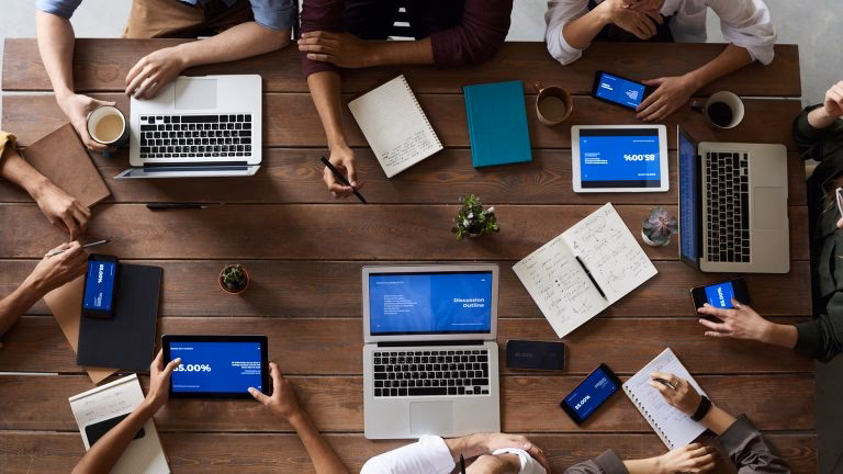 ¿Qué significa loguear en informática?
